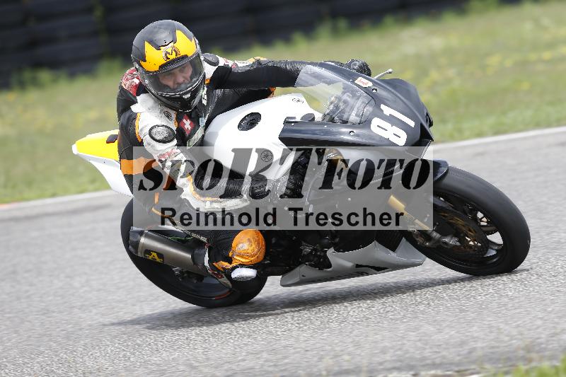 /37 28.07.2025 Dunlop Ride und Test Day ADR/Trackday Erfahren gelb Trackday schnell  rot/81